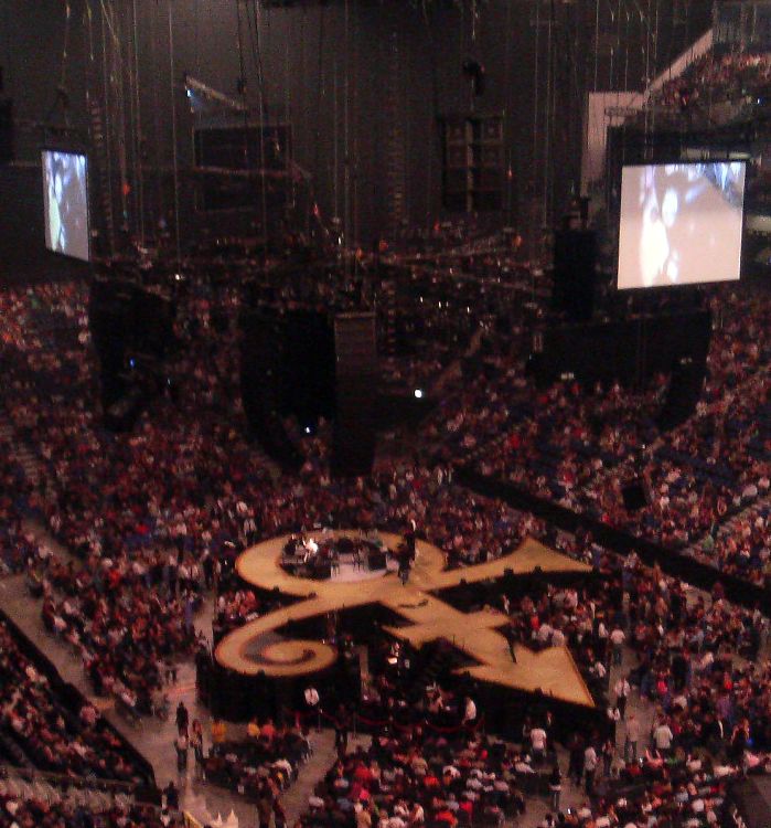 Prince at O2 Arena, London on August 17 2007