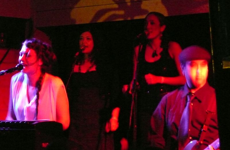 Hollie Smith @ 12 Acklam Rd, London, photo 2 of 3