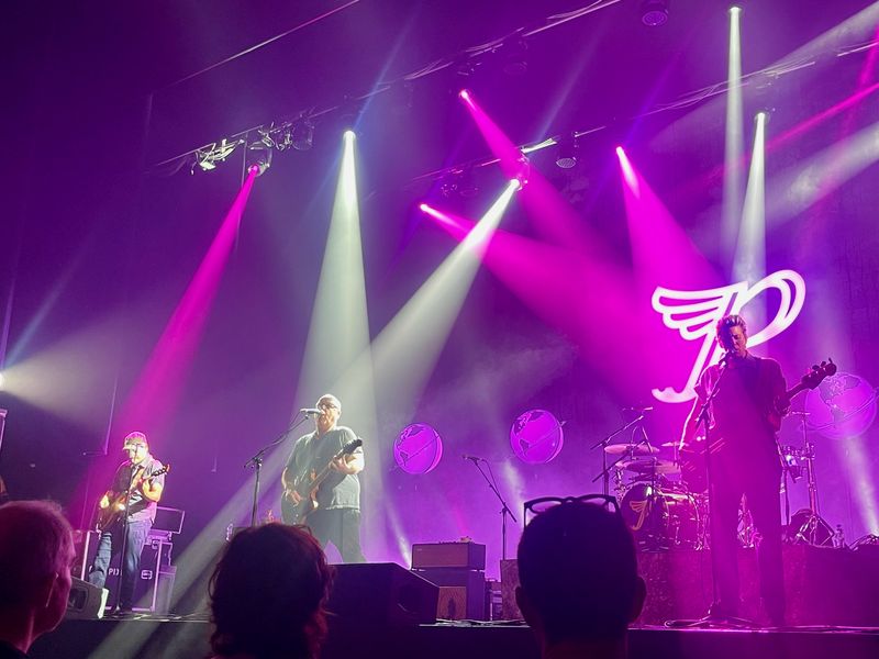 Pixies at St James Theatre, Wellington, 26 November 2025