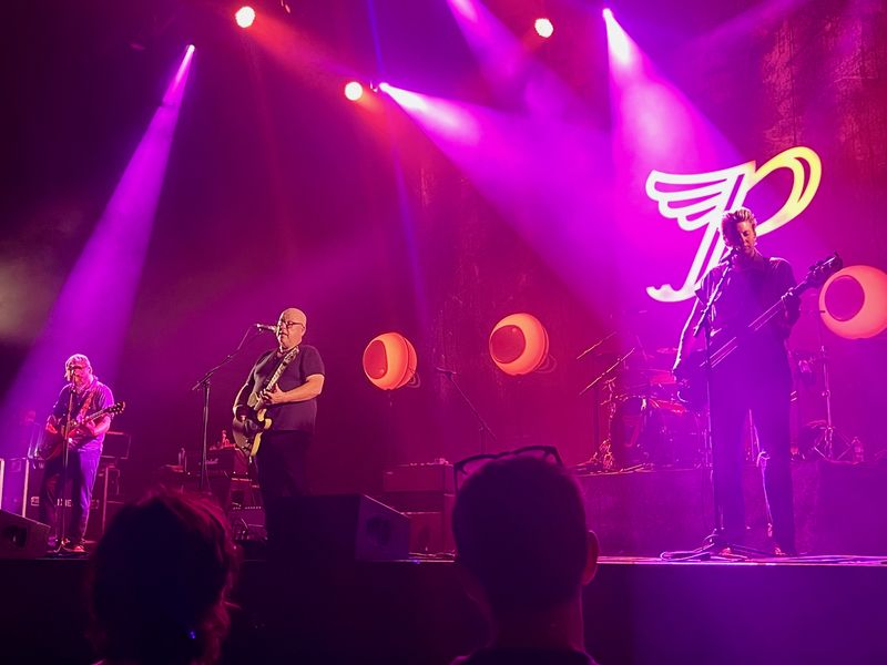 Pixies at St James Theatre, Wellington, 26 November 2025